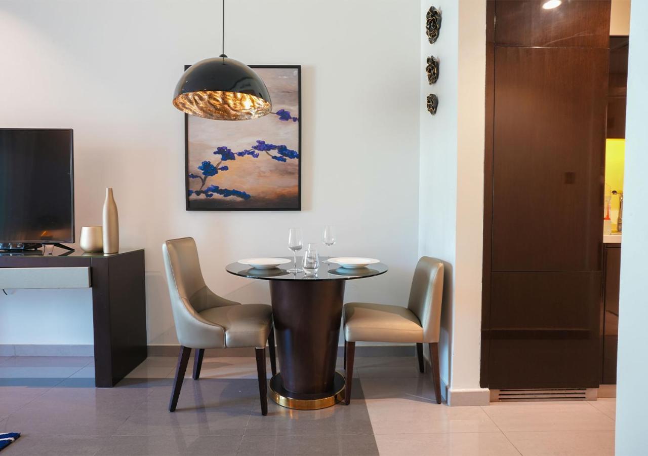 Nicevisit Majestine Stuido Business Bay Apartment